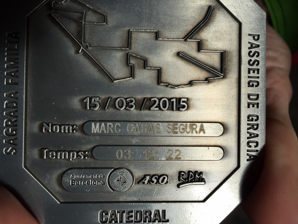 Medalla marató barcelona 2015